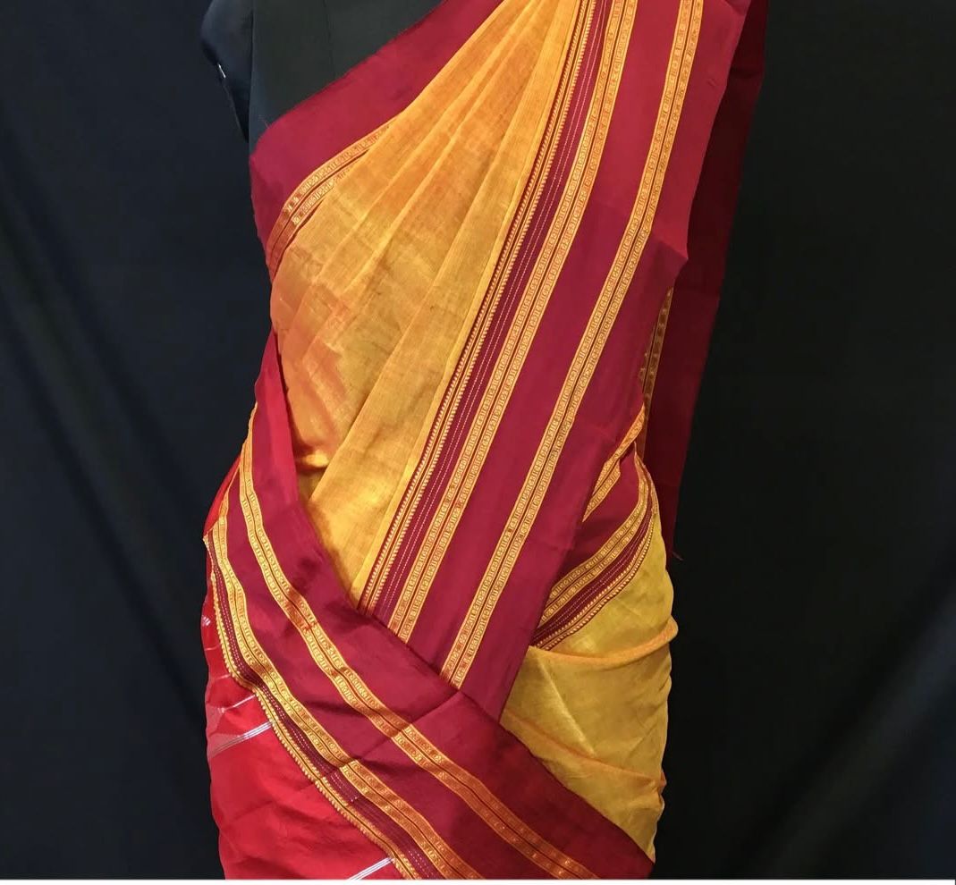 Ilkal Gayatri Border Handloom Saree in Yellow - Image 2