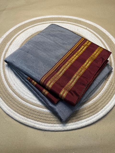 Ilkal Gayatri Border Handloom Saree in Grey