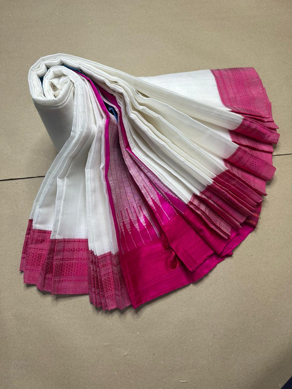 Ilkal Chikki Paras Border Handloom White Saree