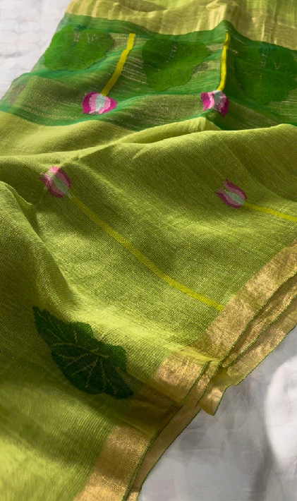 Silk Linen Handloom Jamdani Saree in Parrot Green - Image 3